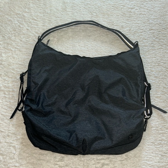 Lululemon Go-Go-Go Tote - Picture 1 of 16